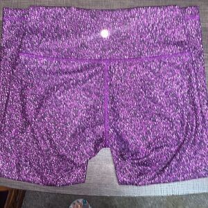 Lululemon galaxy workout capris size 8
